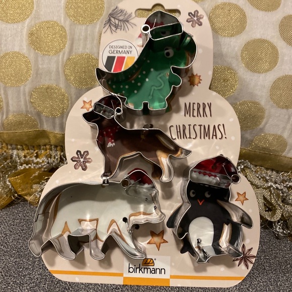 Birkmann Christmas Cookie Cutters Dog Dinosaur Penguin Bear Mini Pie Cutters 2” - Picture 1 of 4